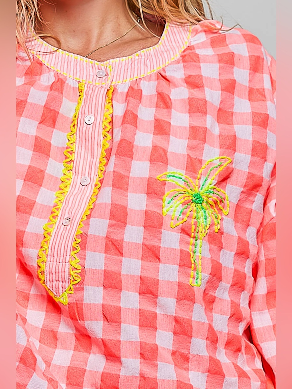 POL Gingham Embroidered Palm Tree Blouse - Picture 4 of 7
